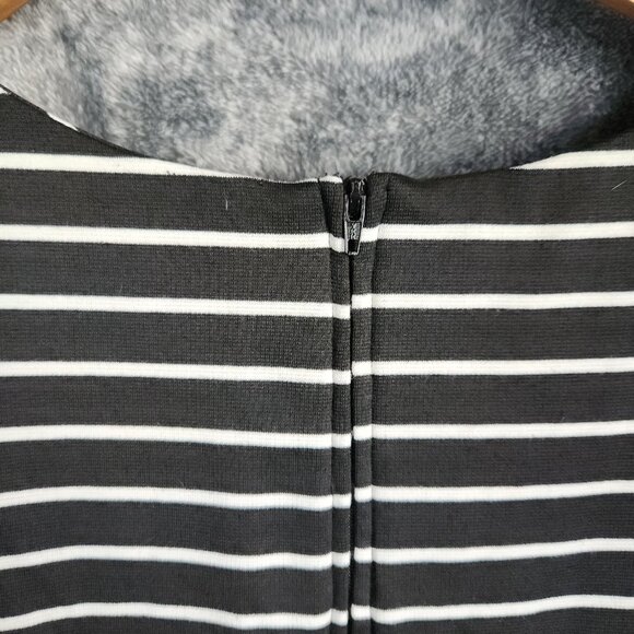 BCX Juniors Women Black 1/2 Short Sleeve Fit + Flare Dress Size 13 Striped Zip - Picture 7 of 11